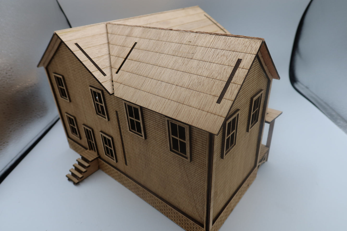 1:48 (O scale) Machine shop