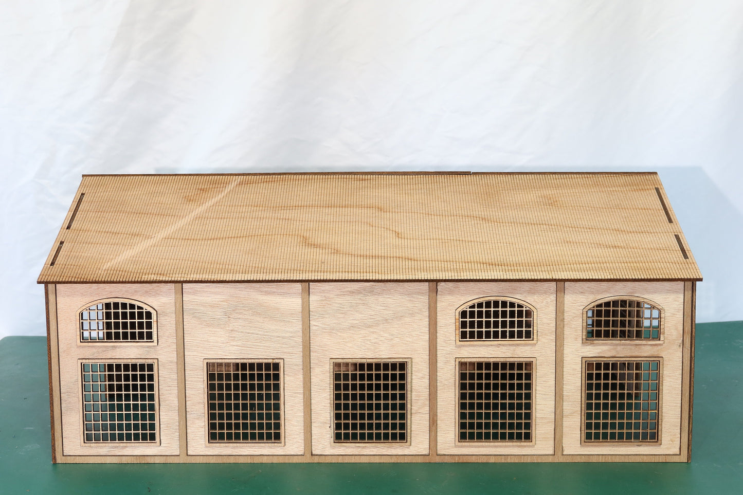 O scale (1:48) Old Warehouse