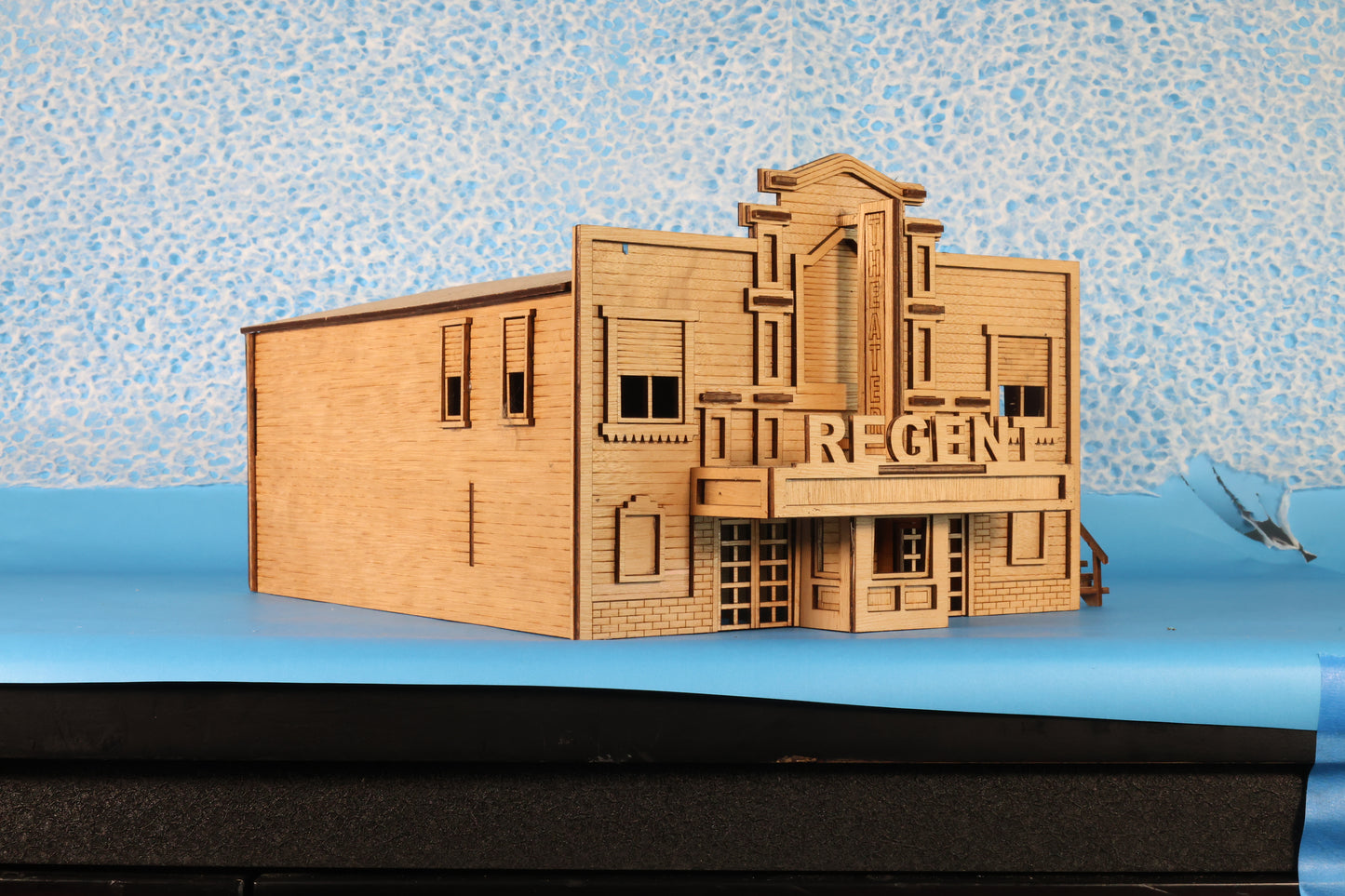 1:48 (O scale) Regent Theater