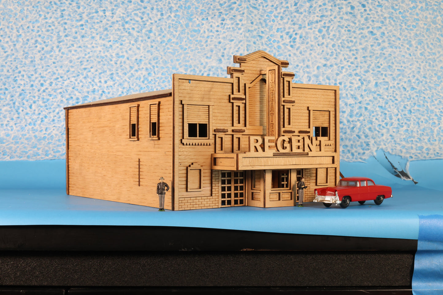 1:48 (O scale) Regent Theater