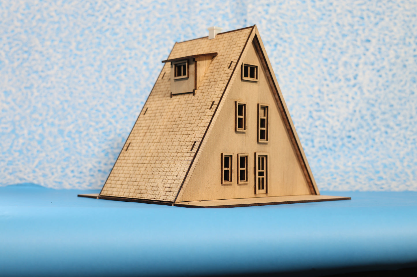1:48 (O Scale) A-Frame Cabin