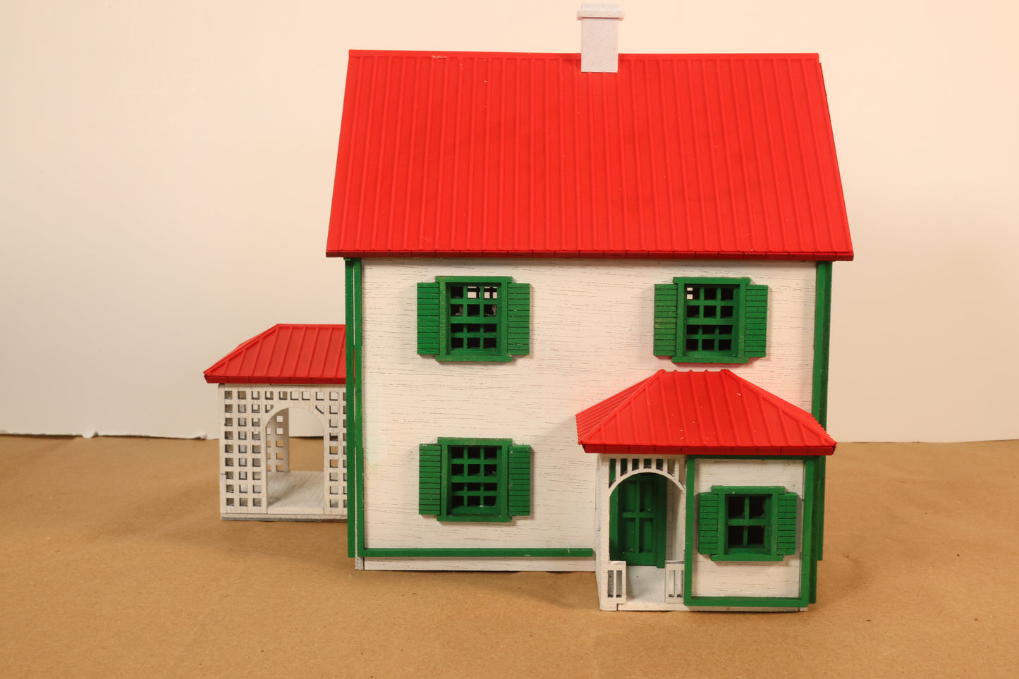 O-Scale Christmas House