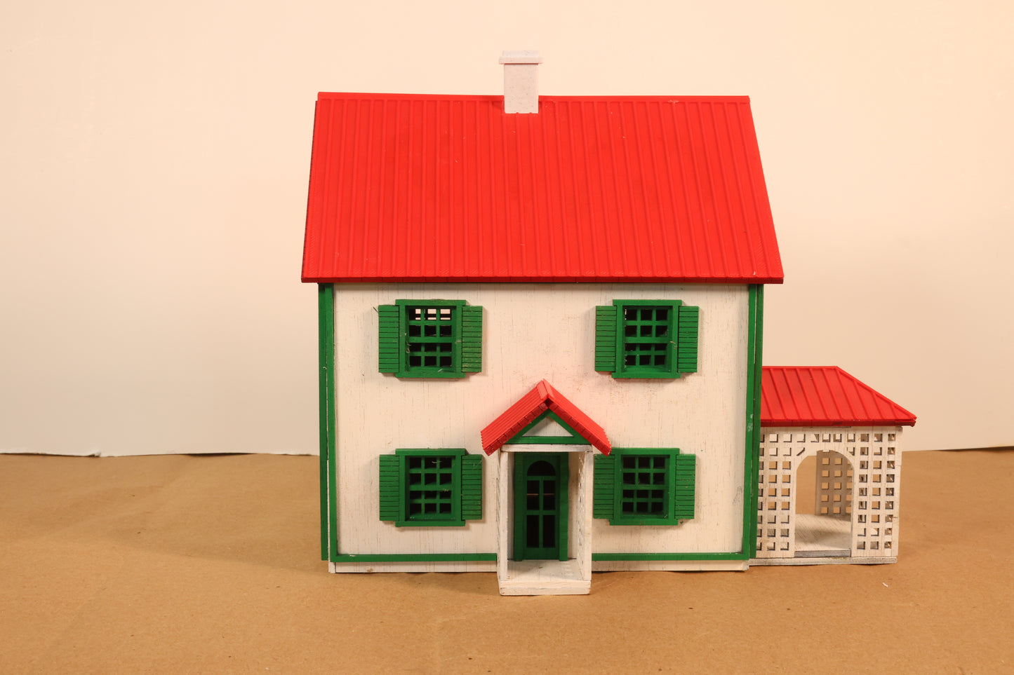 O-Scale Christmas House