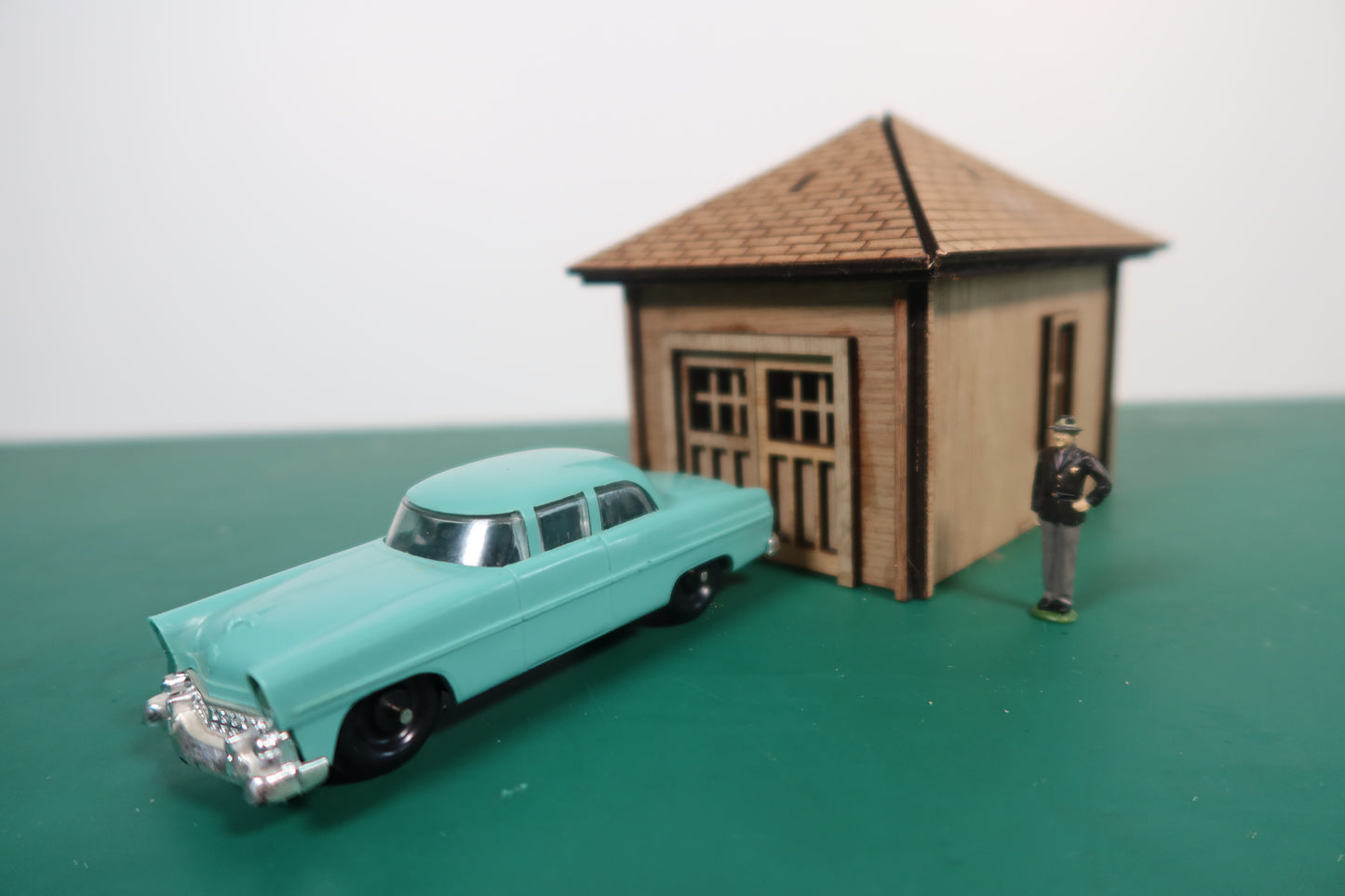 1:48 (O scale) Small Garage