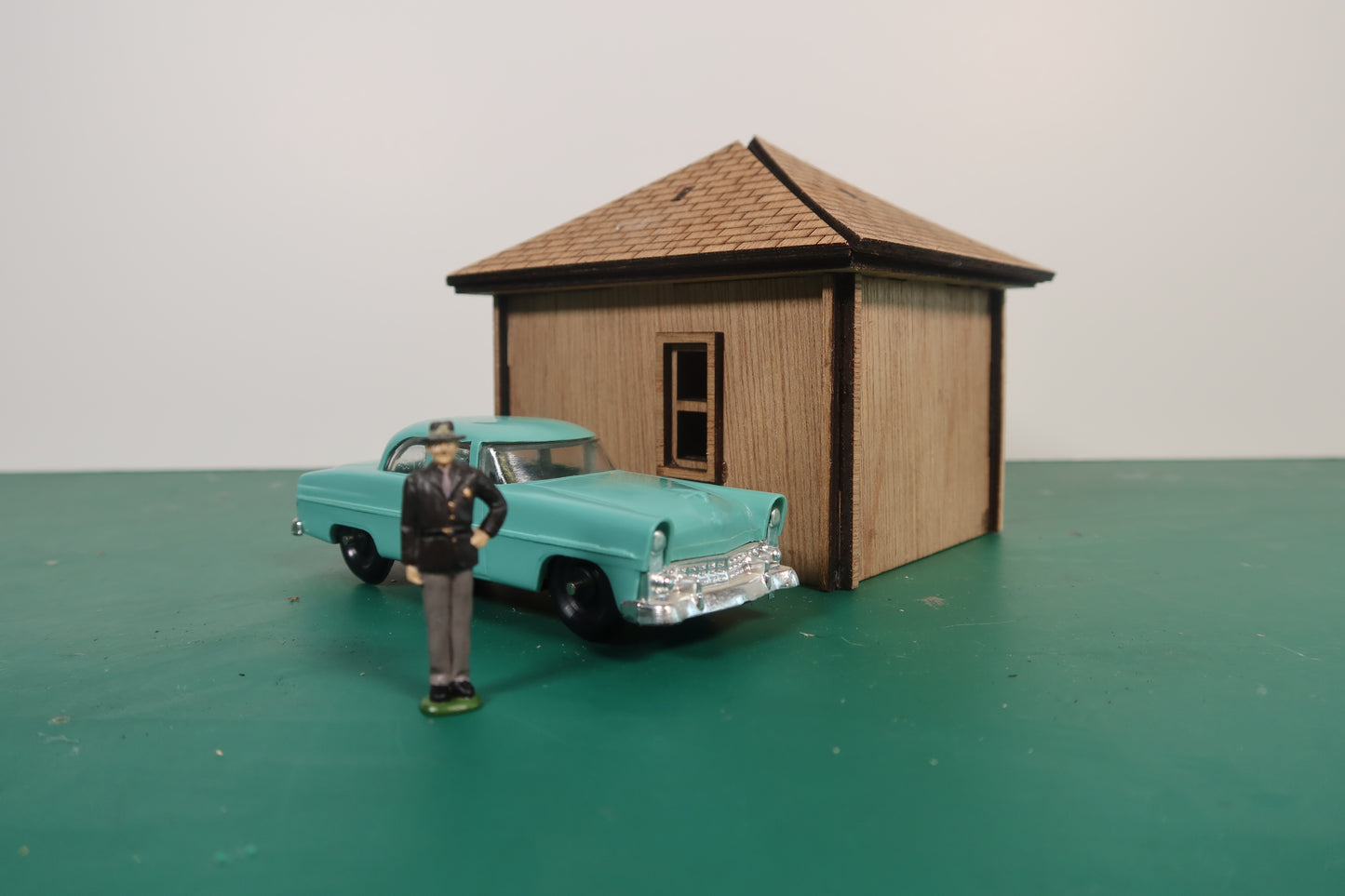 1:48 (O scale) Small Garage