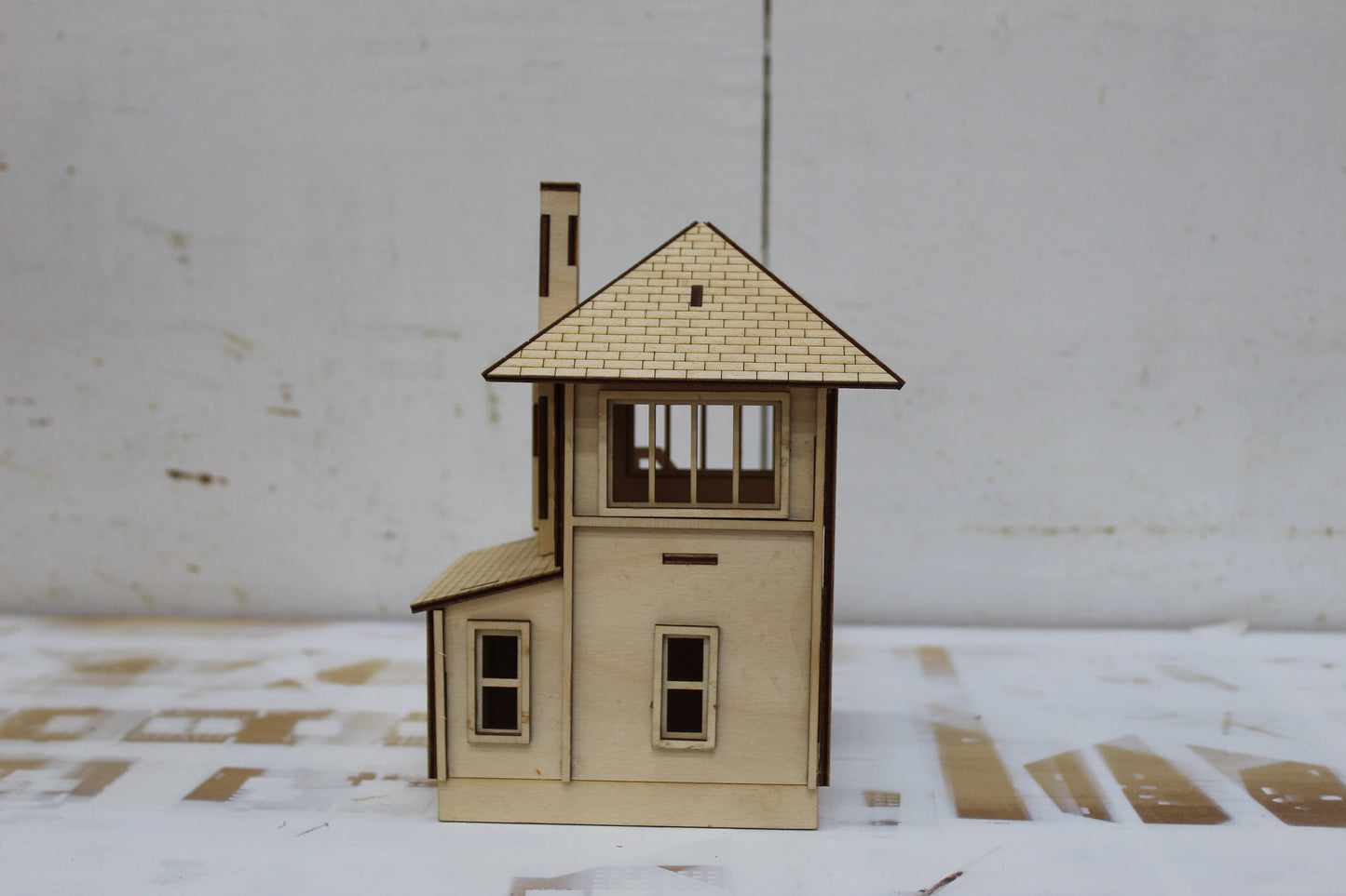 1:48 (O scale) Signal Tower