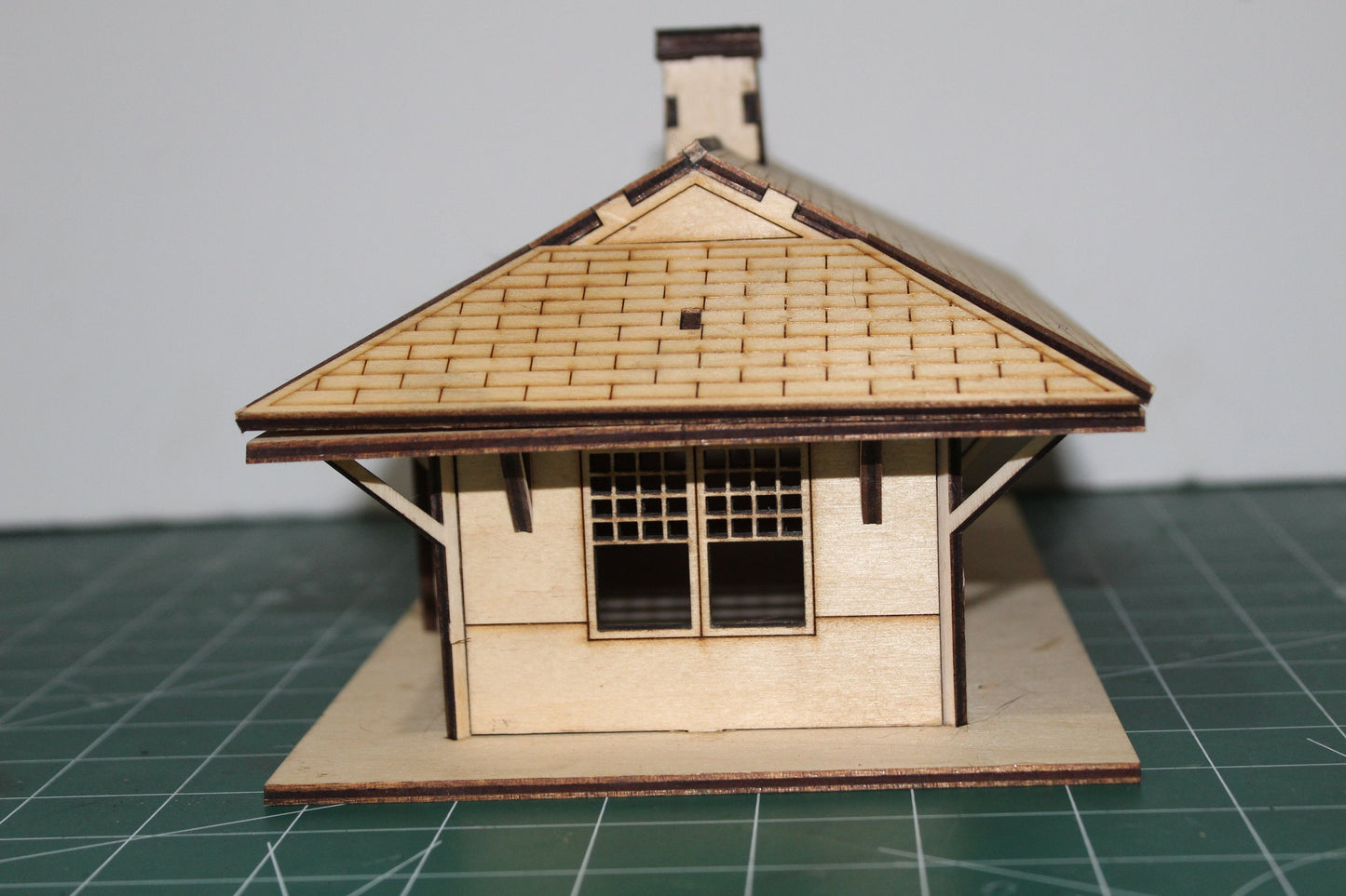 1:48 (O scale)Train Station