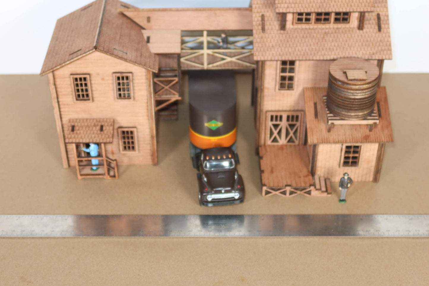 1:48 (O scale) - ACME Tool & Die